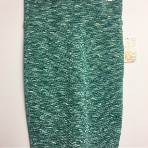 *3 for $36* Lularoe Cassie Skirt Size XS - Picture 2 of 4